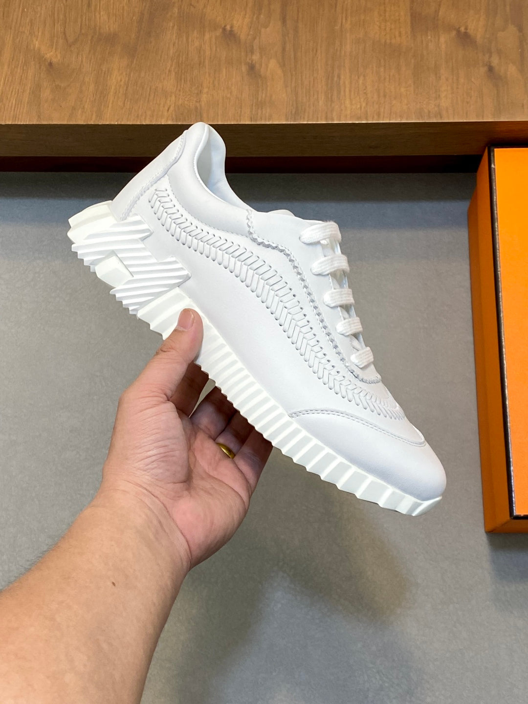 Herm leather sneakers