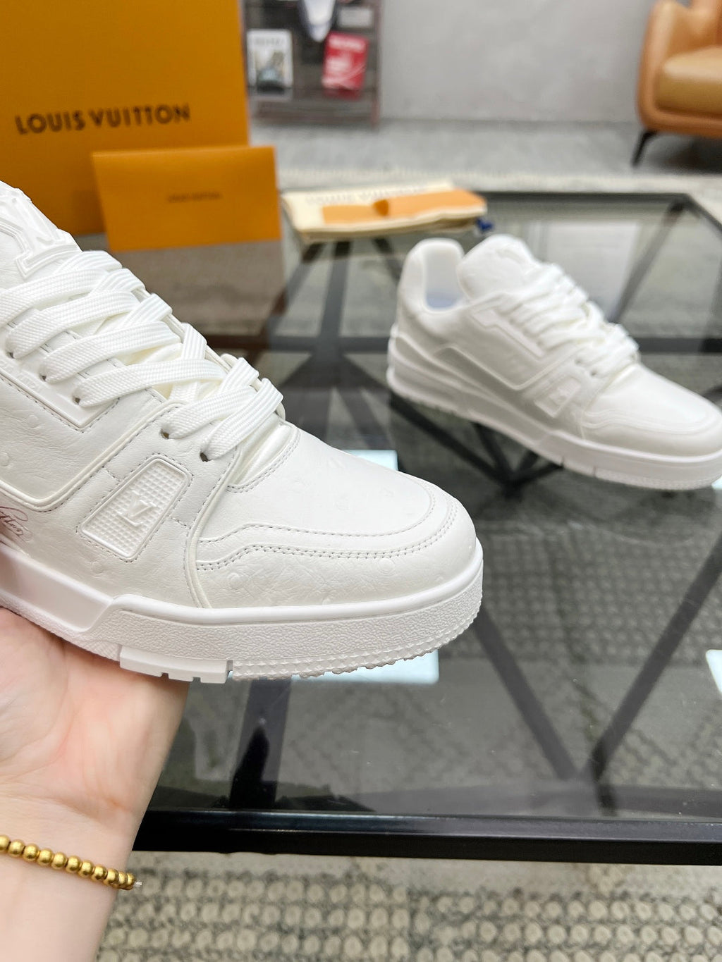 Louis trainer sneaker