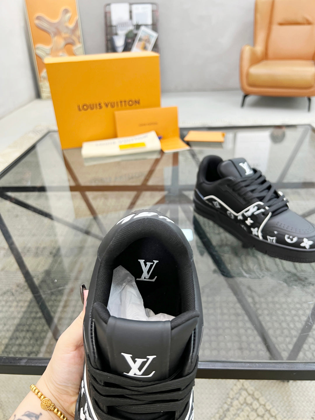 Louis leather sneakers