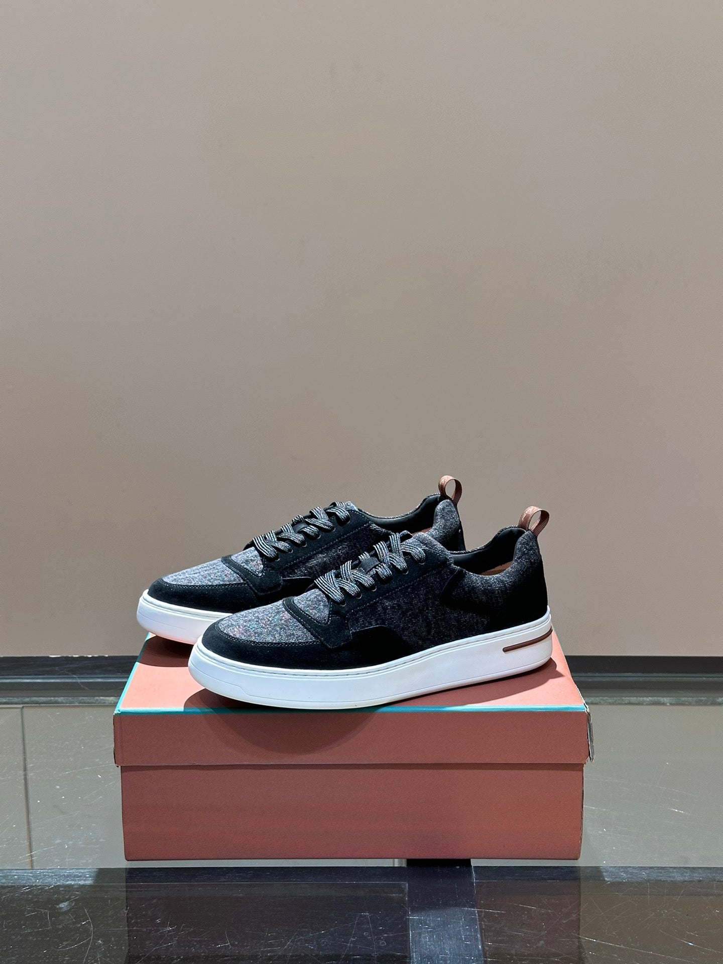Loro pi weekend walk sneaker
