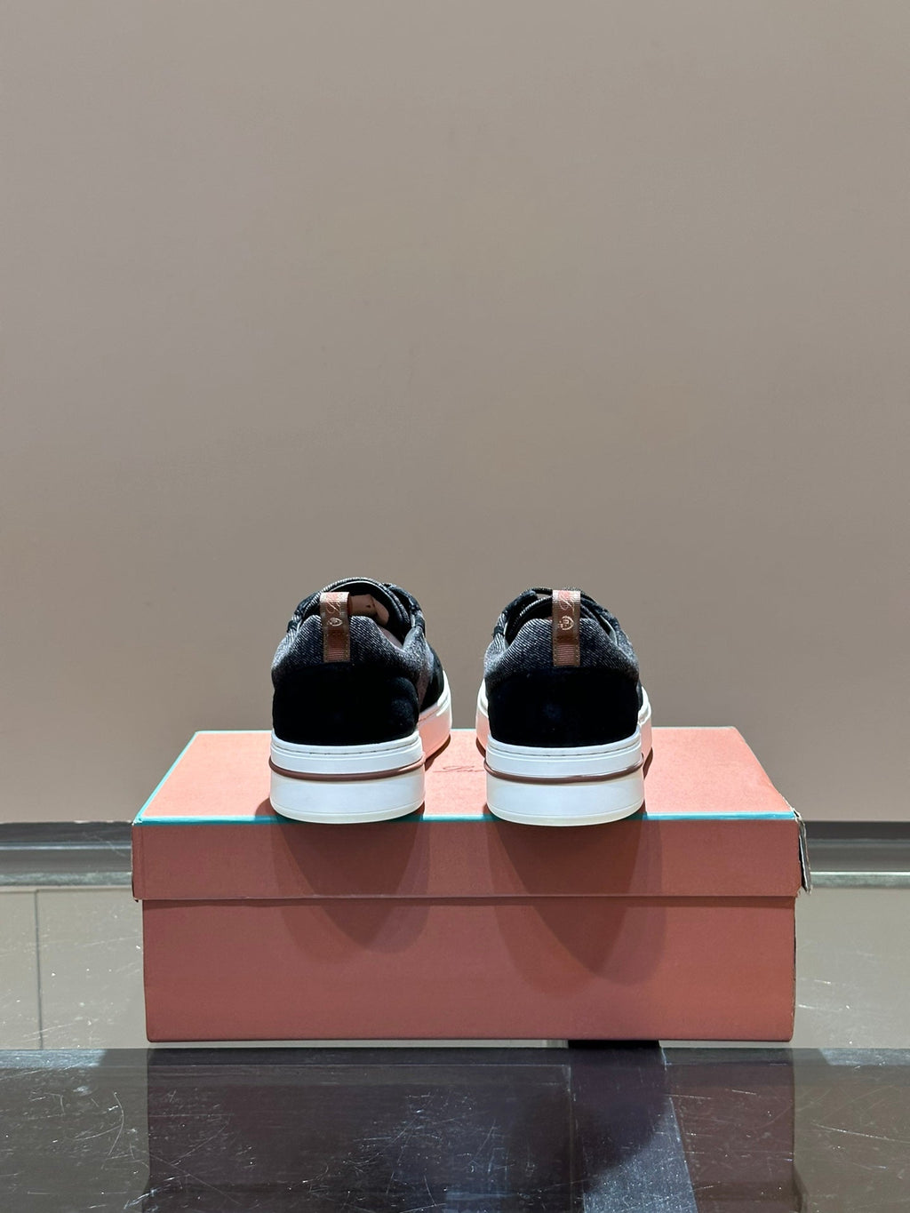 Loro pi weekend walk sneaker