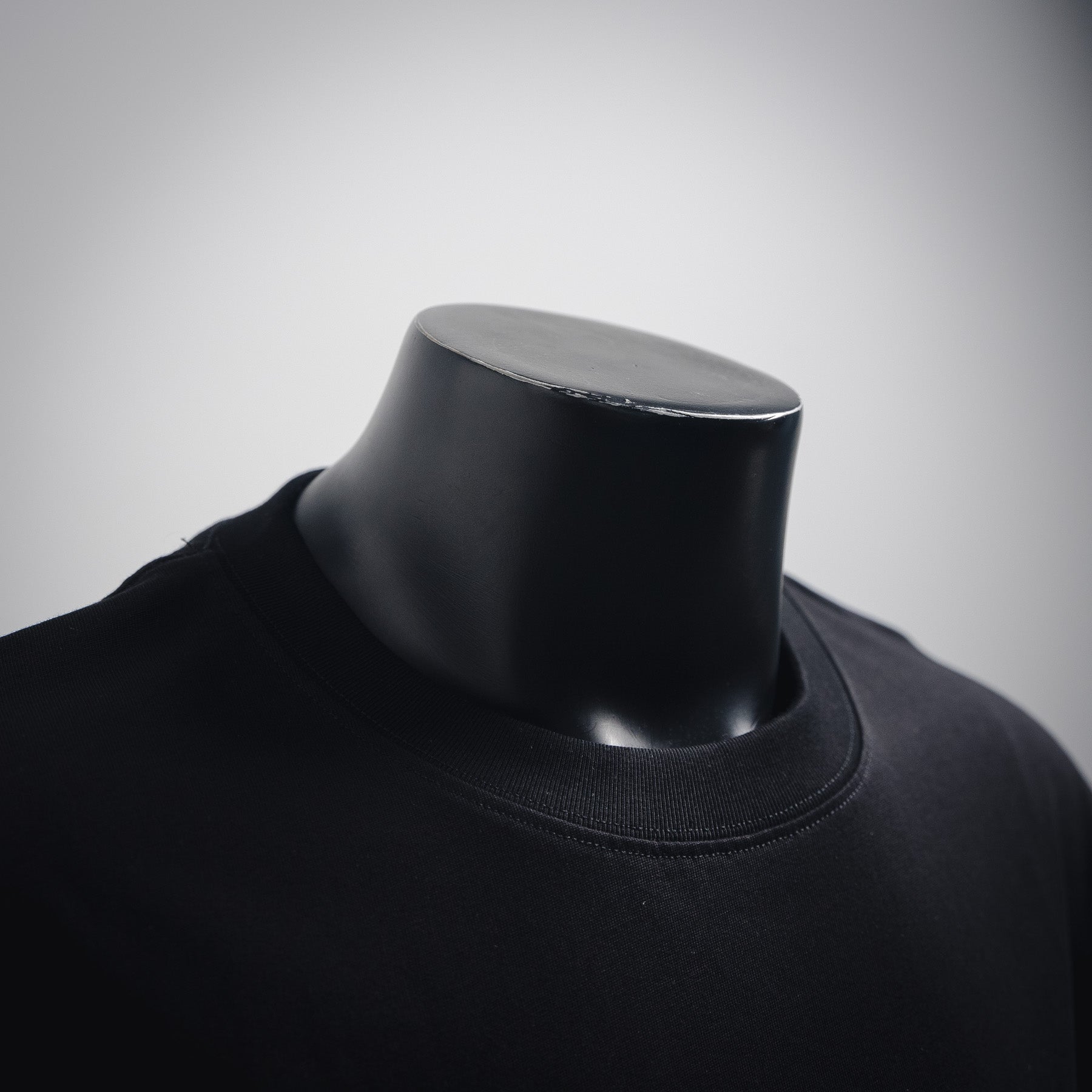 Louis 25ss embroidered t-shirt