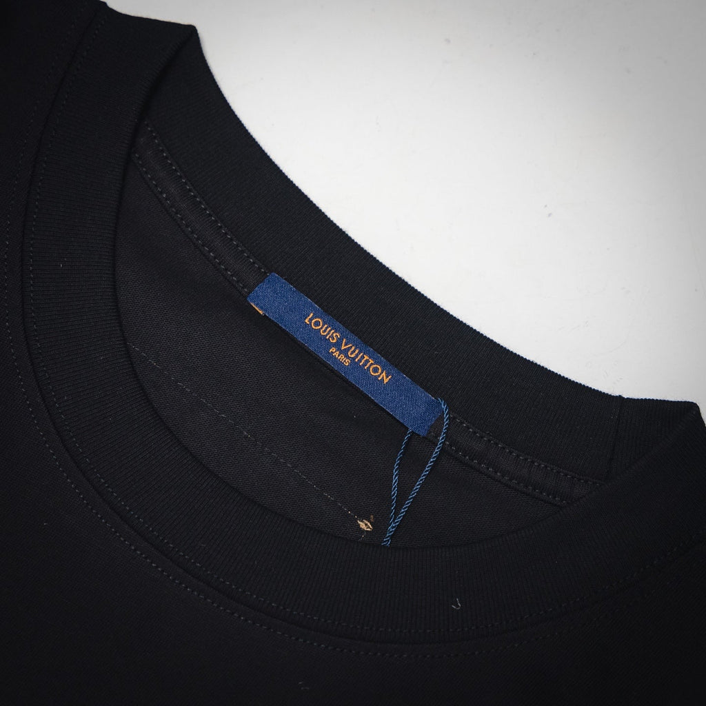 Louis 25ss embroidered t-shirt