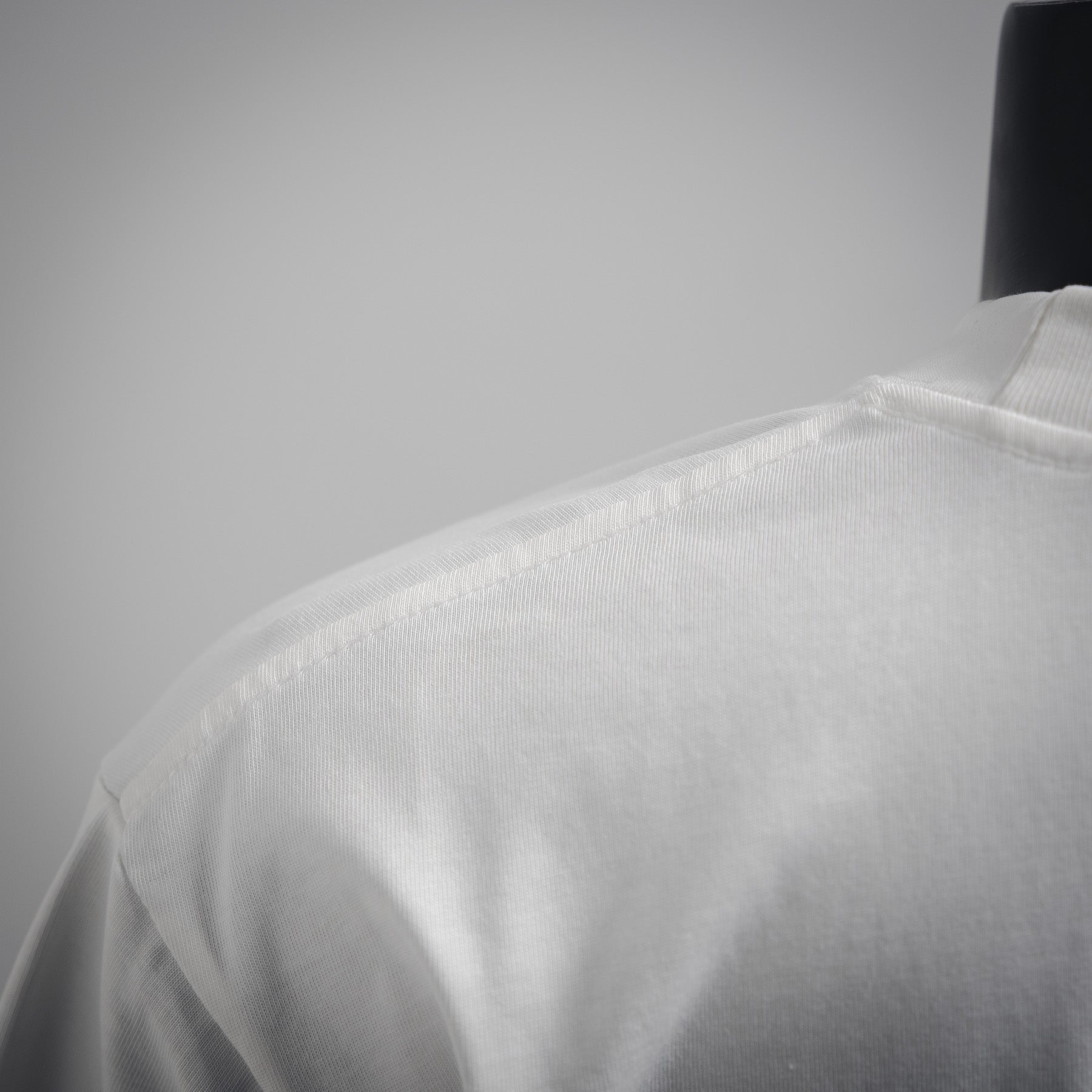 Loe 25ss print t-shirt