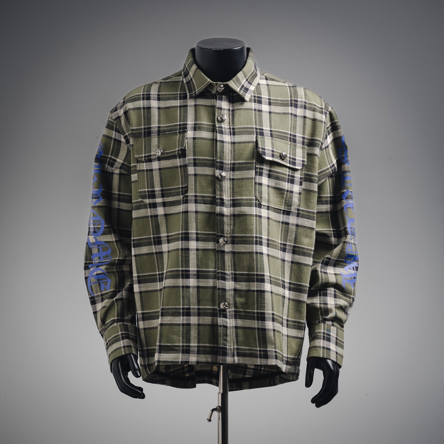 Chrome buttons shirt