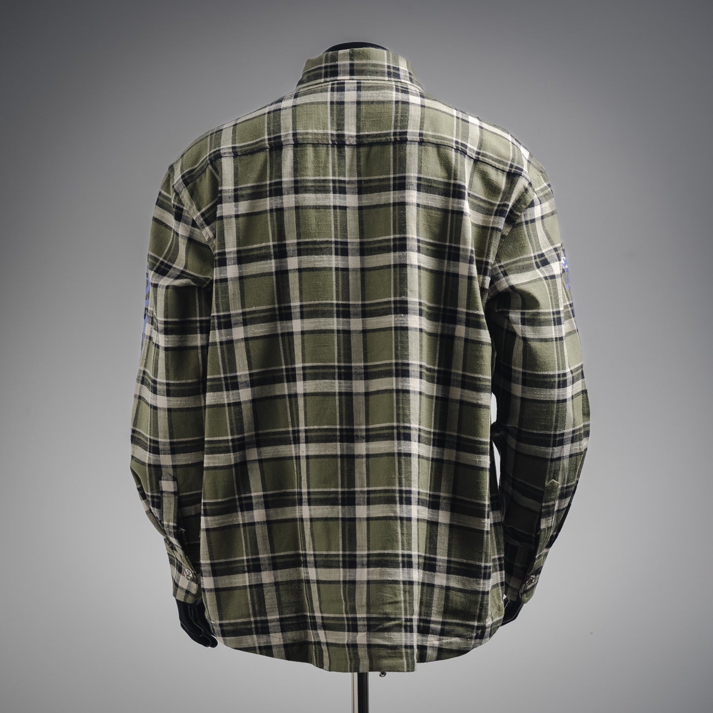 Chrome buttons shirt