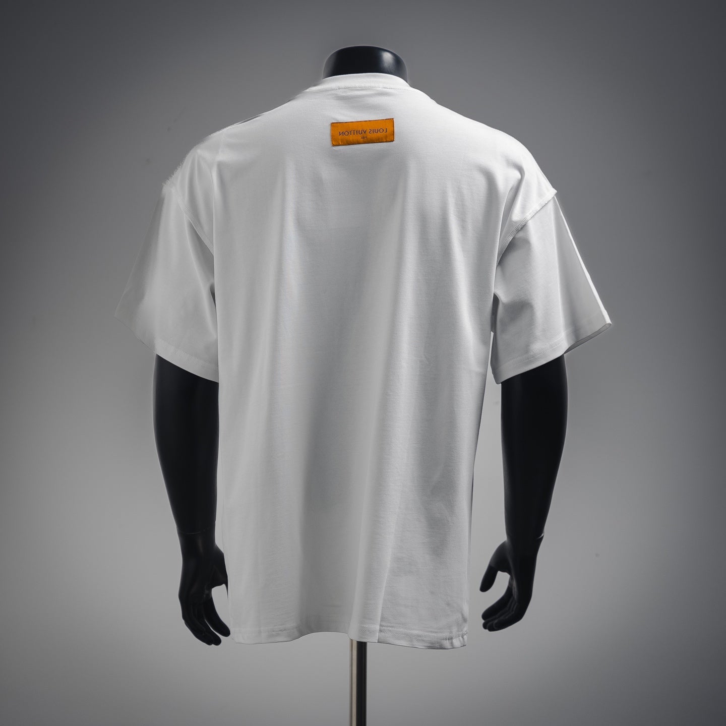 Louis 25ss embroidered t-shirt