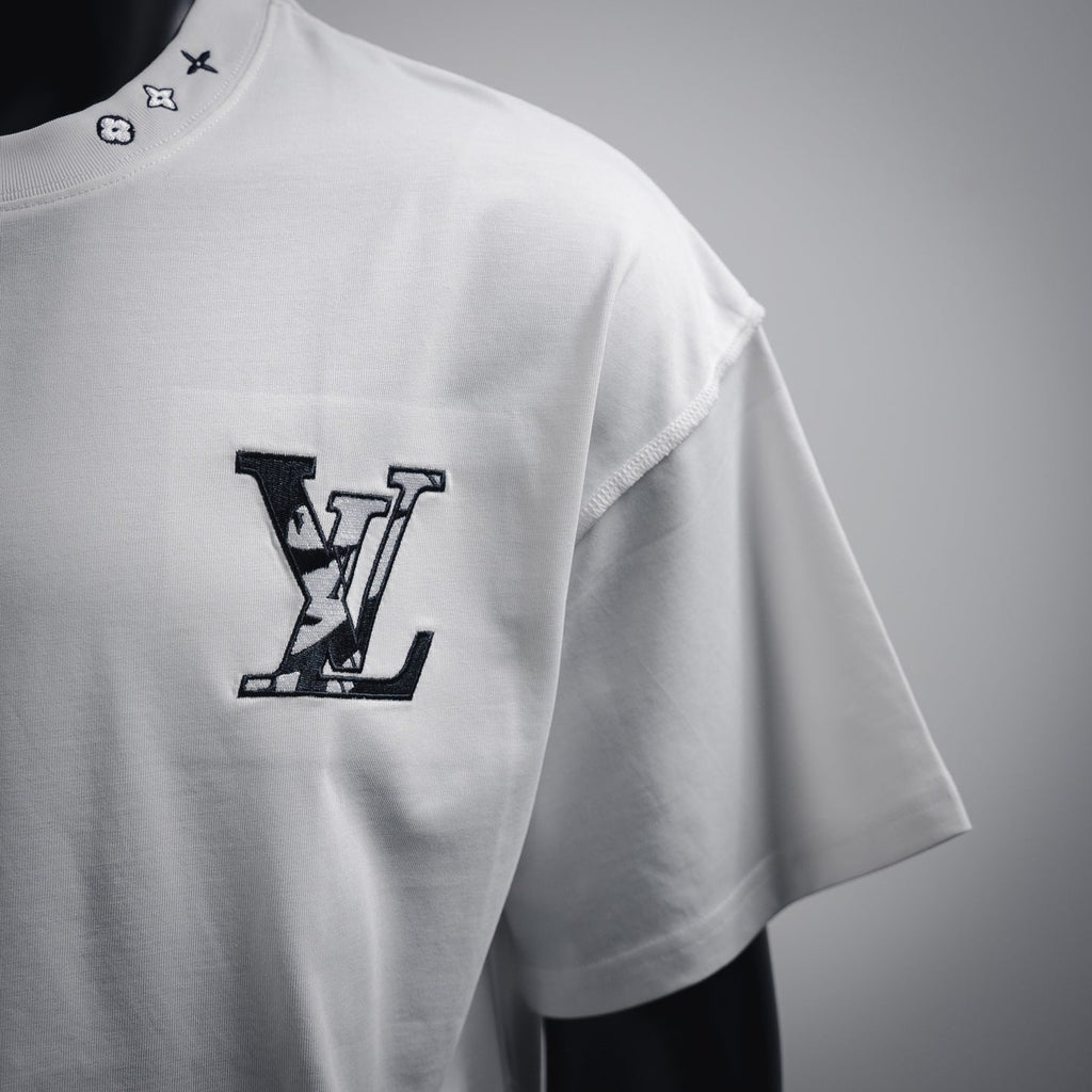 Louis 25ss embroidered t-shirt