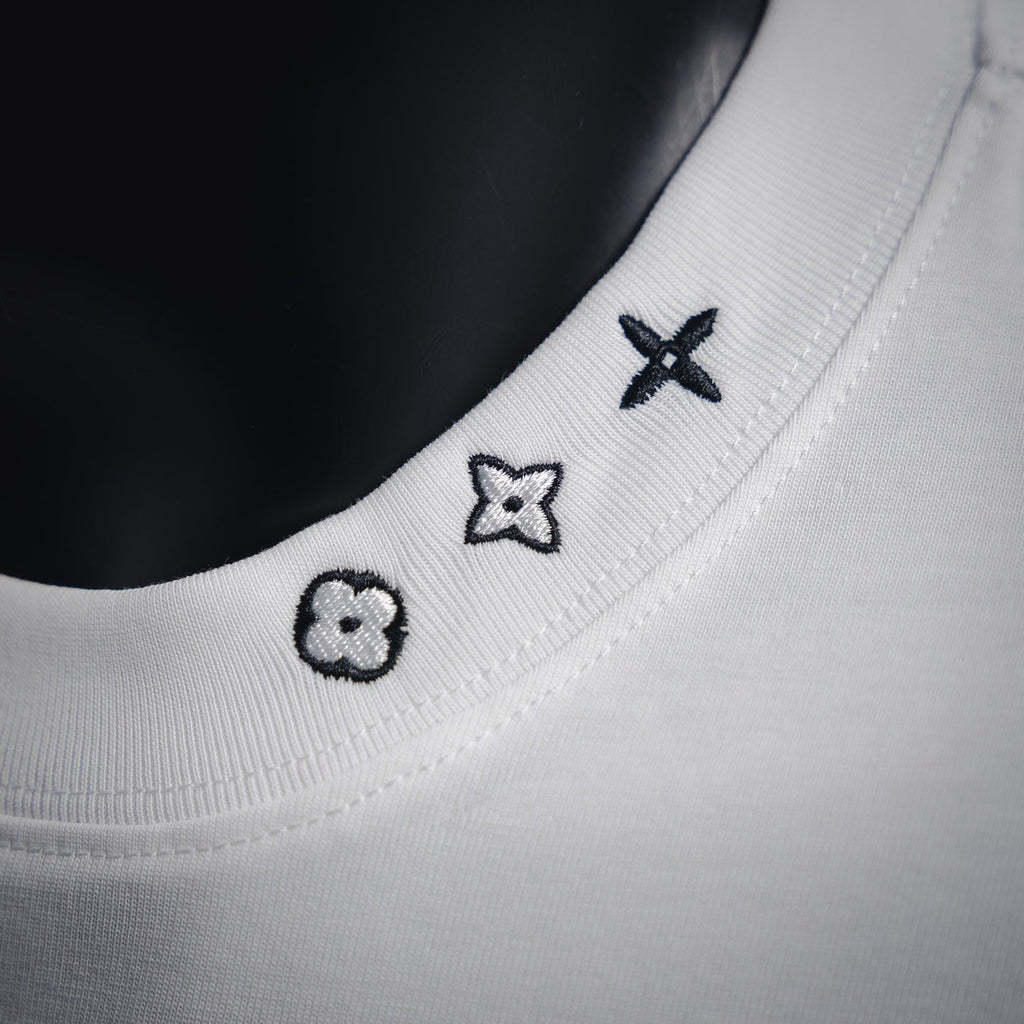 Louis 25ss embroidered t-shirt