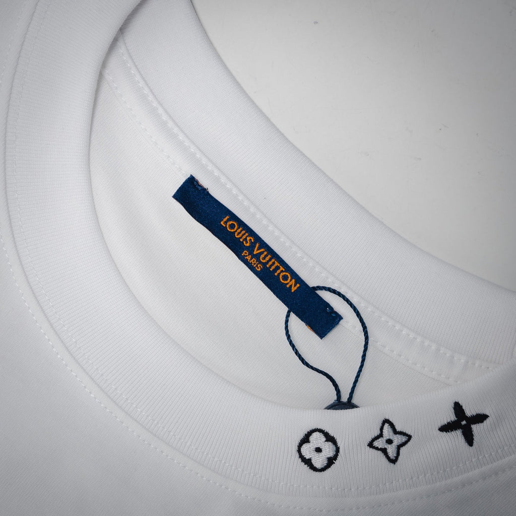 Louis 25ss embroidered t-shirt