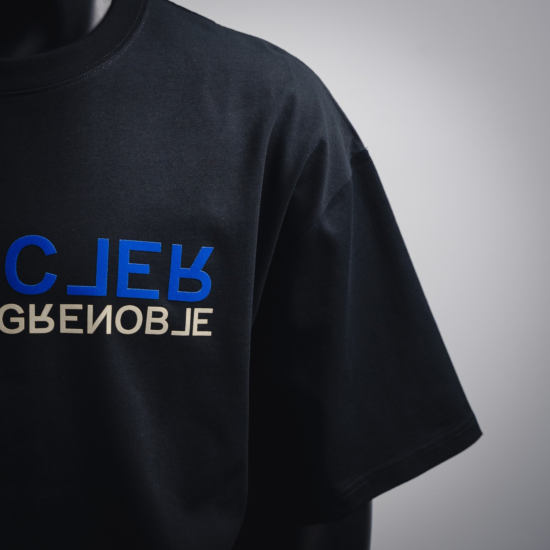 Mon 25ss flocking t-shirt