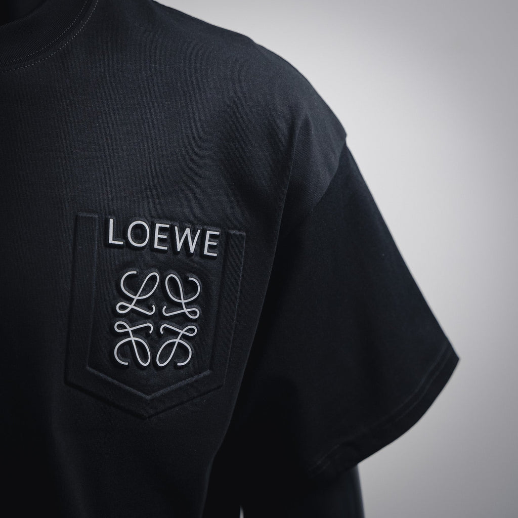 Loe 25ss embossed t-shirt