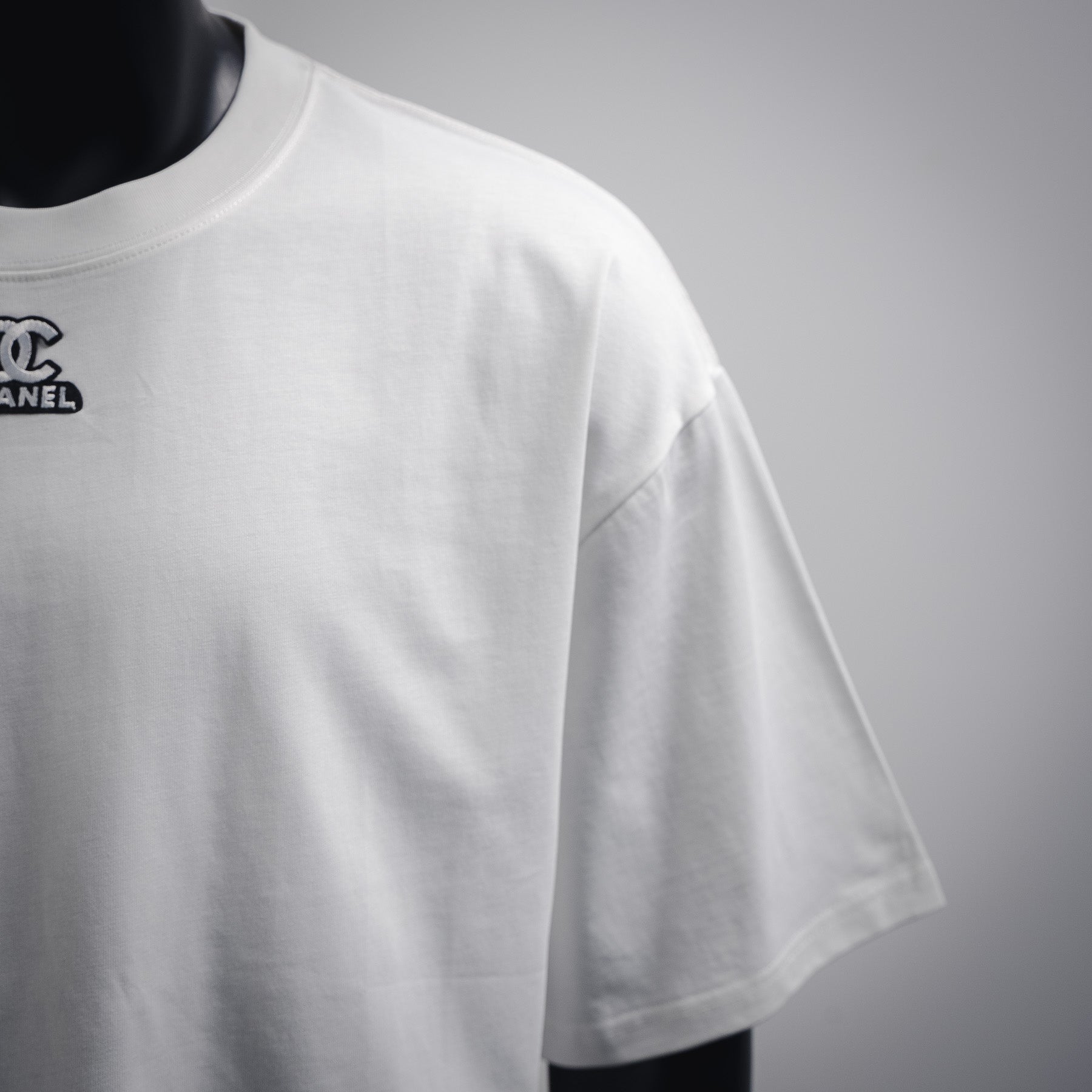 CH 25SS embroidered t-shirt