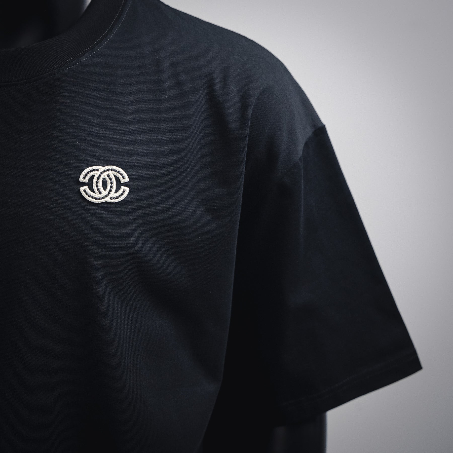 Ch 25ss embroidered t-shirt