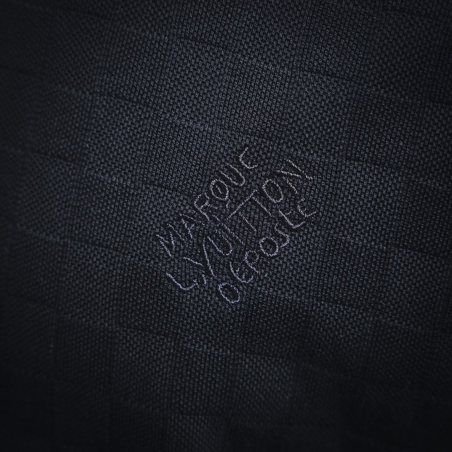 Louis dark pattern polo