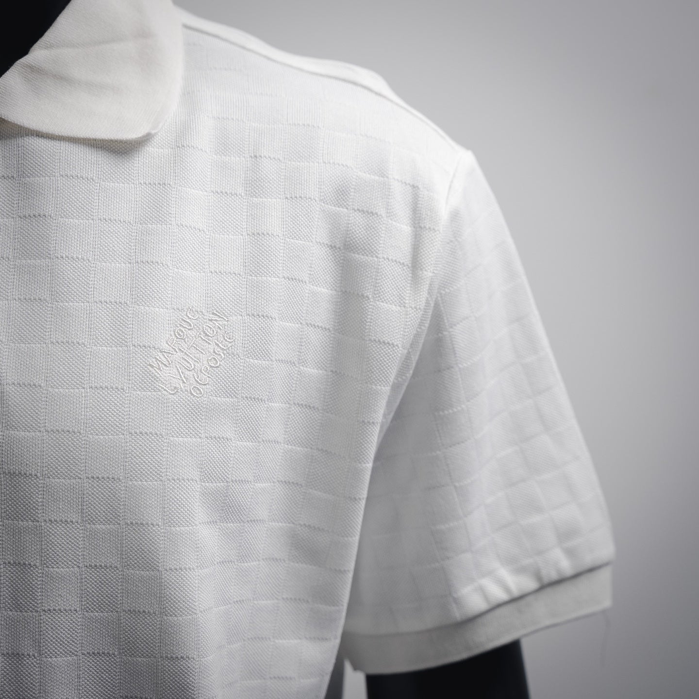 Louis dark pattern polo