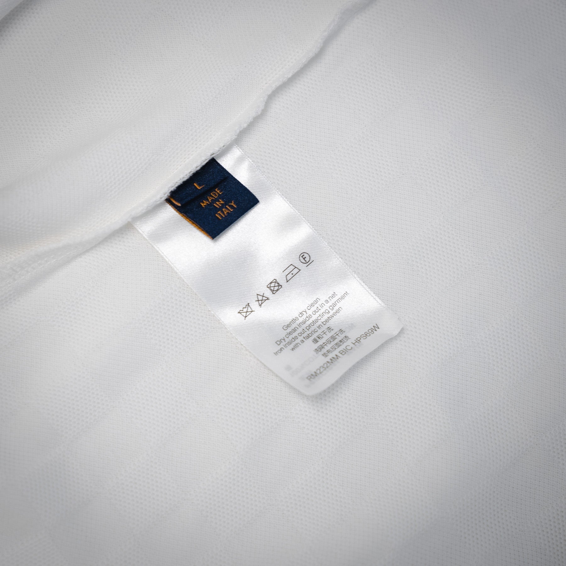 Louis dark pattern polo