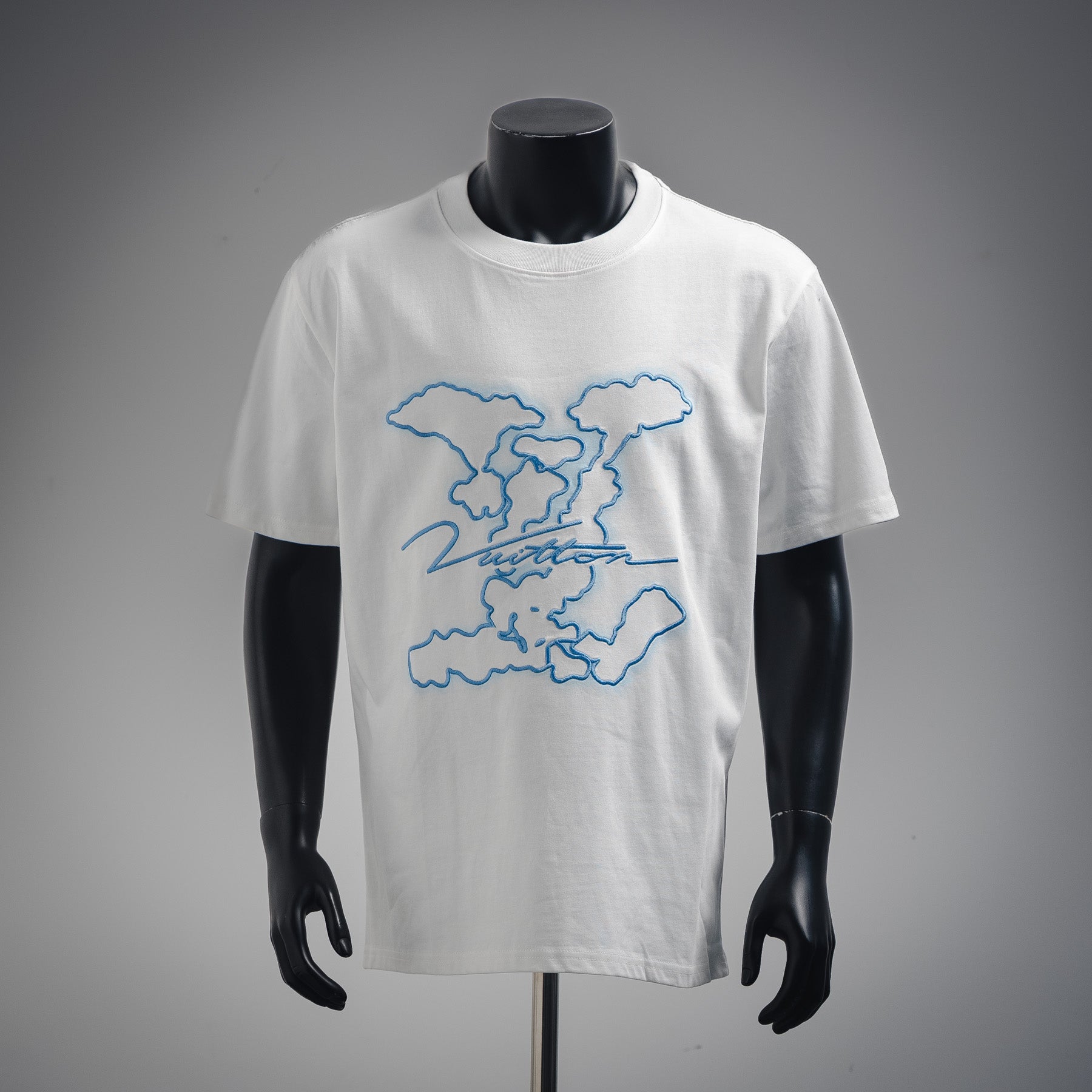 Louis 25ss embroidered t-shirt