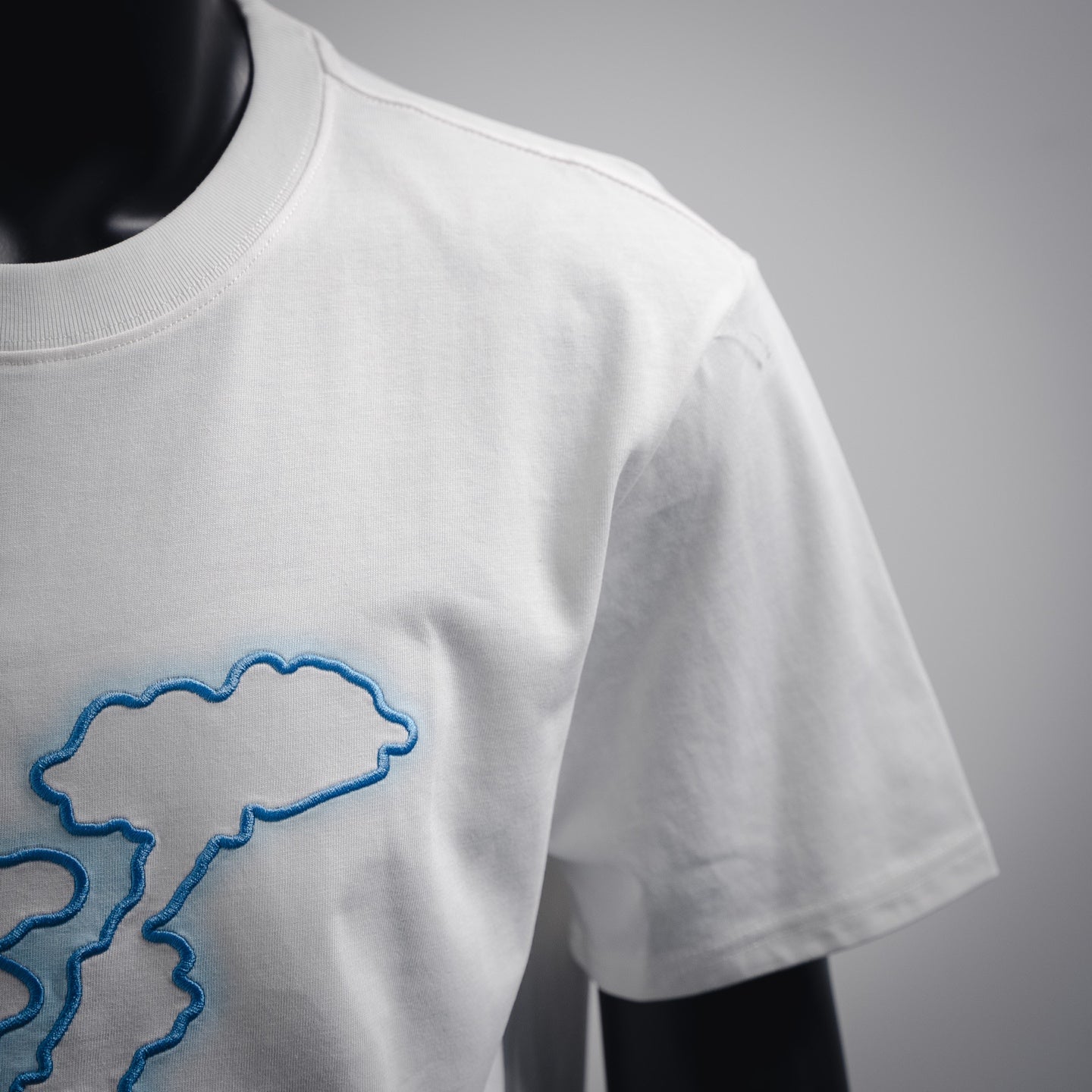 Louis 25ss embroidered t-shirt