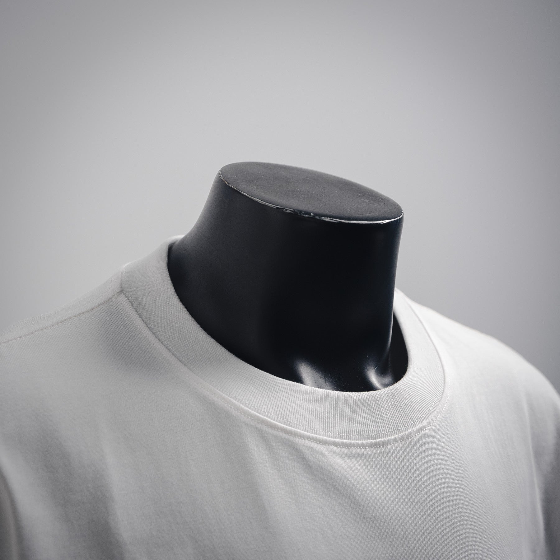 Louis 25ss embroidered t-shirt