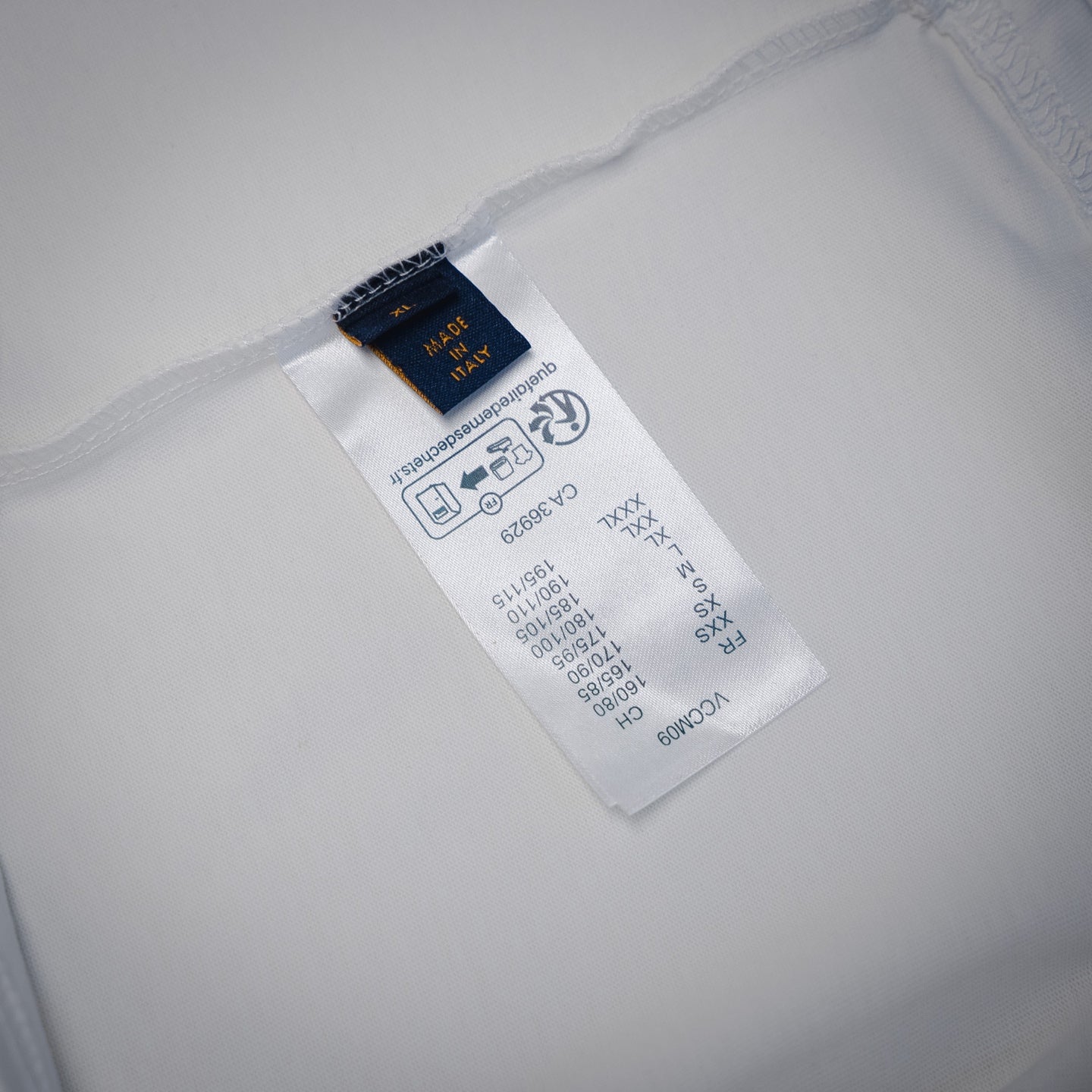 Louis 25ss embroidered t-shirt