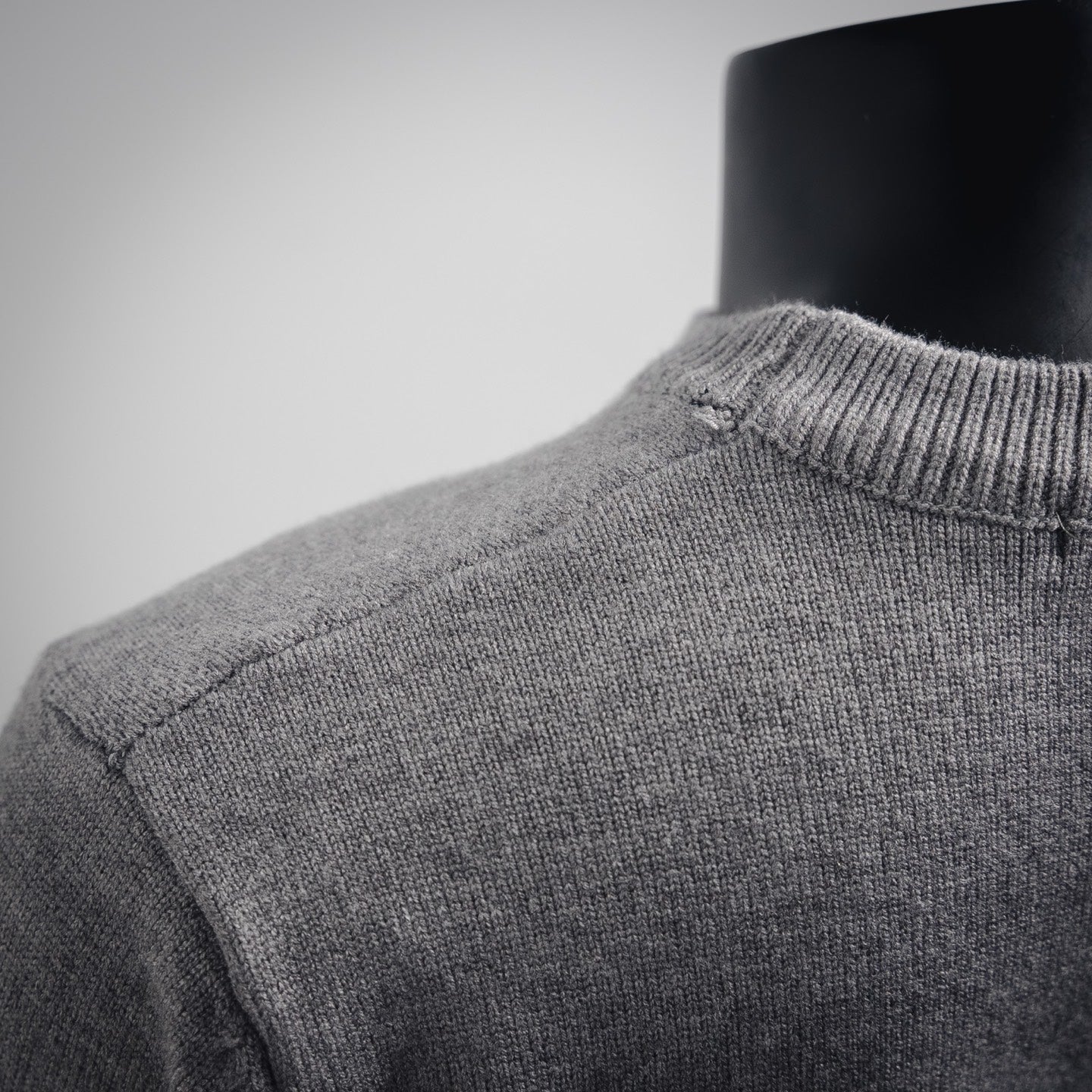 Louis 25ss jacquard sweater