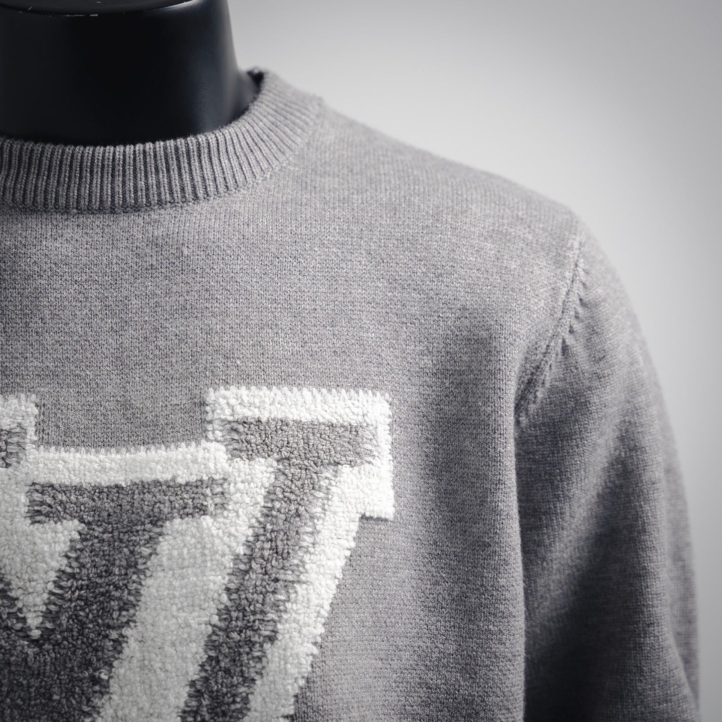 Louis 25ss jacquard sweater