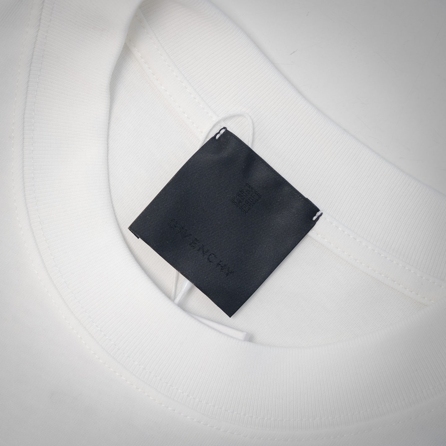 Given 25ss print t-shirt