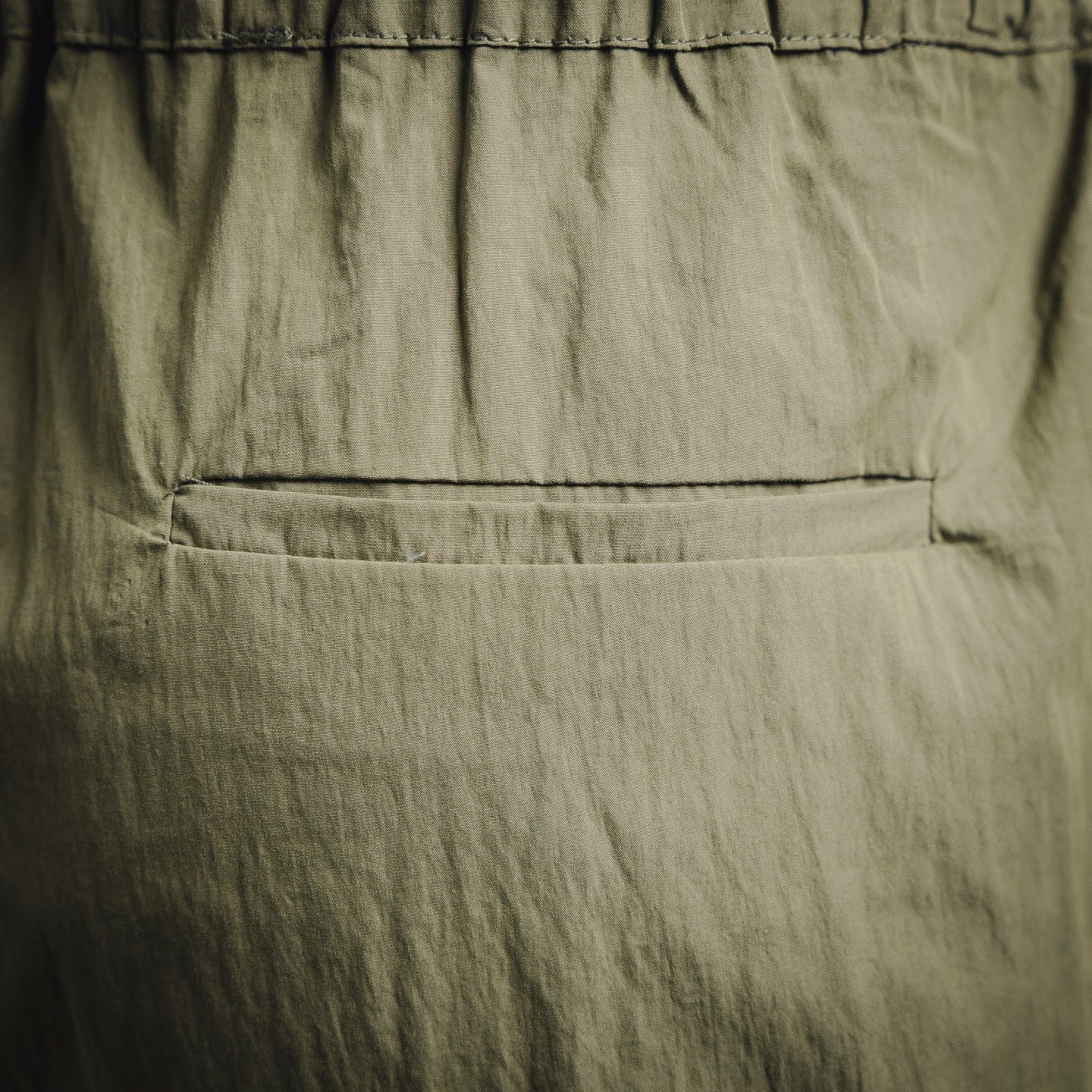 Loe 25ss embroidered short