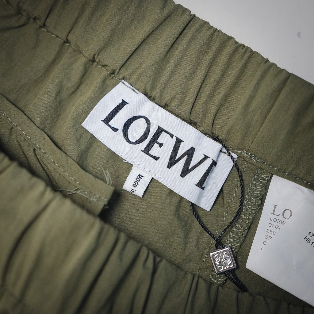 Loe 25ss embroidered short