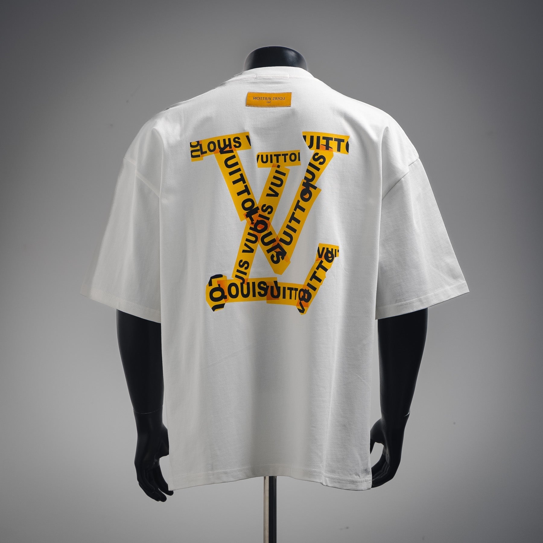 Louis 25ss tape t-shirt