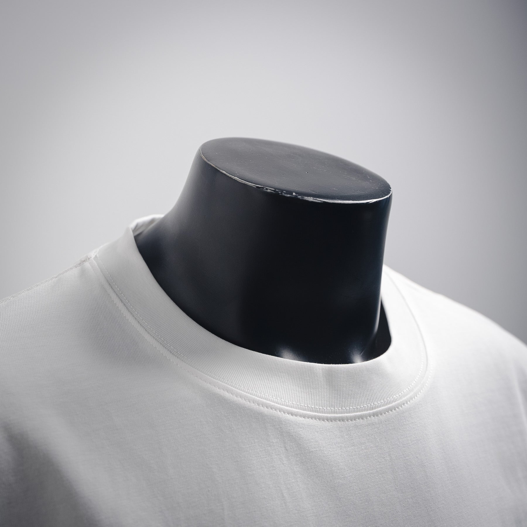 Louis 25ss tape t-shirt