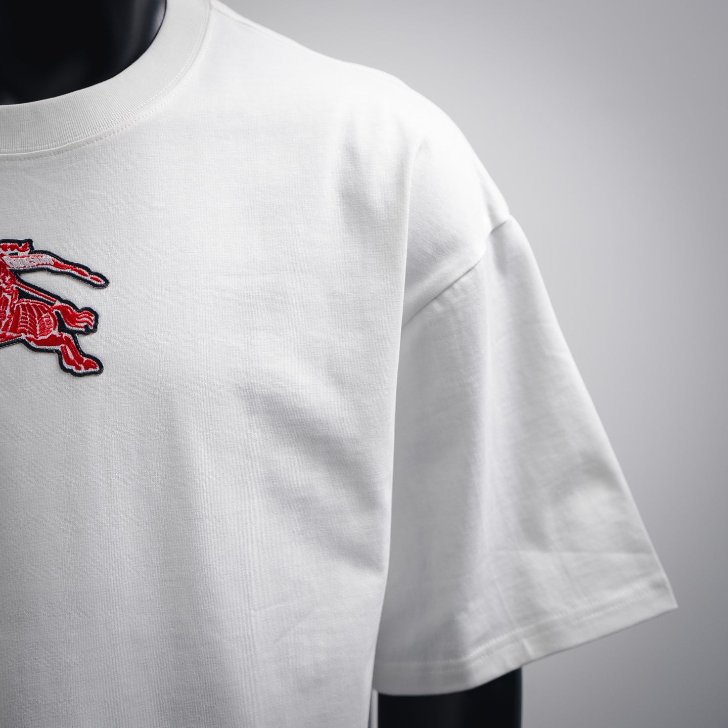 Bur 25ss embroidered t-shirt