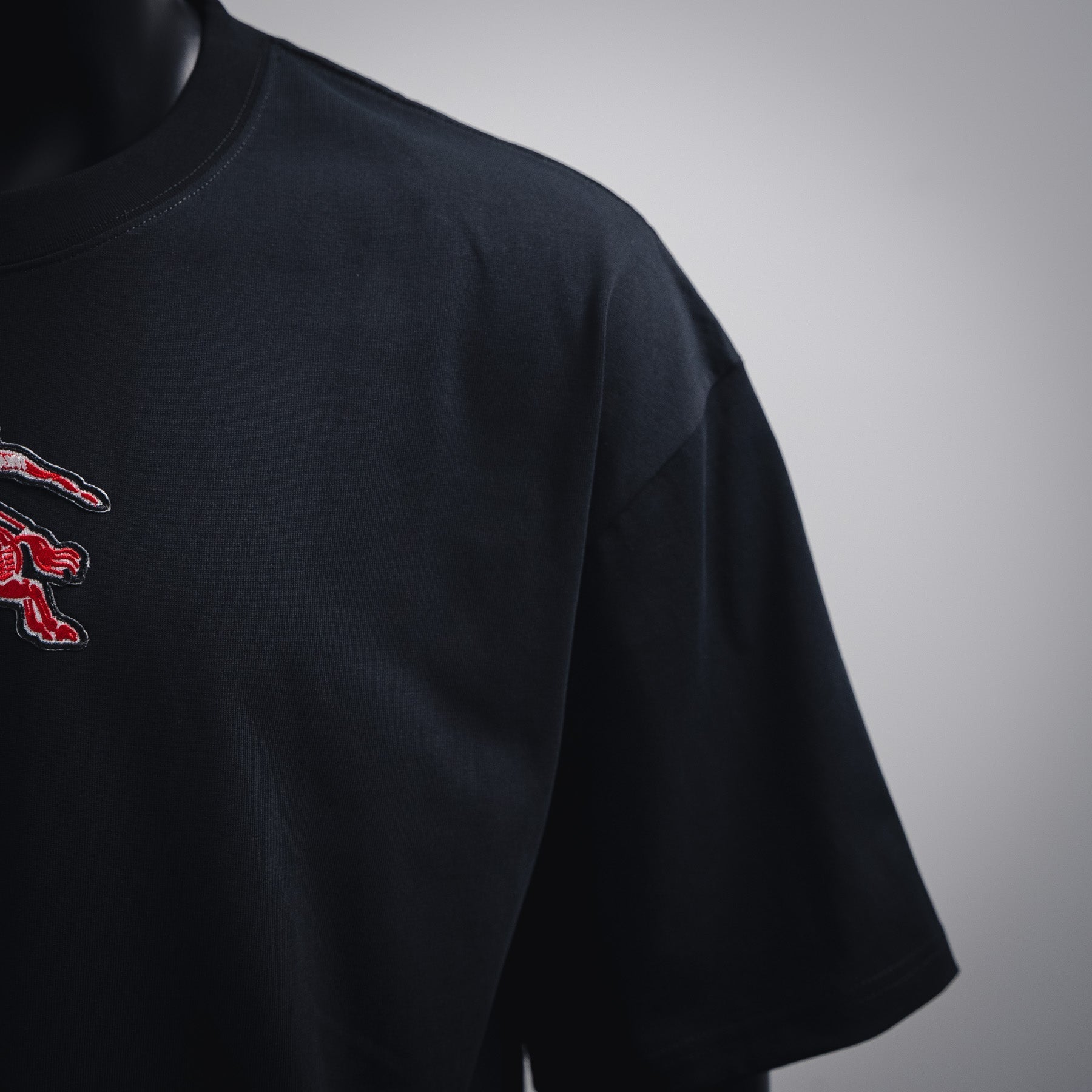 Bur 25ss embroidered t-shirt