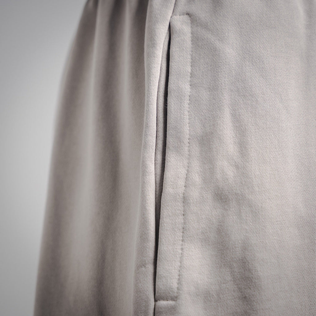 Balen 25ss embroidered short