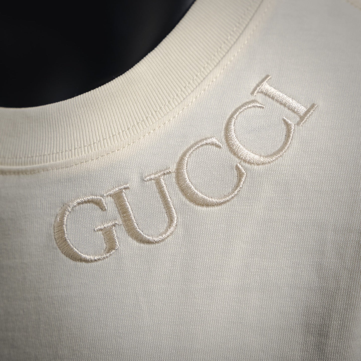 Guc 25ss embroidered t-shirt