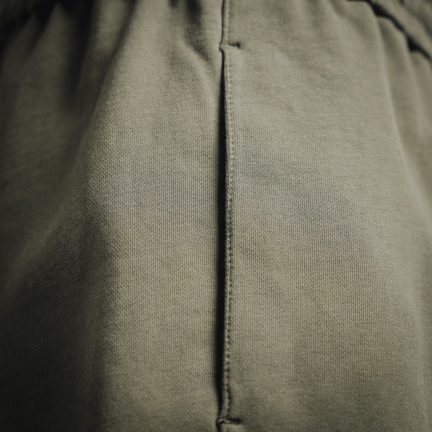 Guc 25ss embroidered short