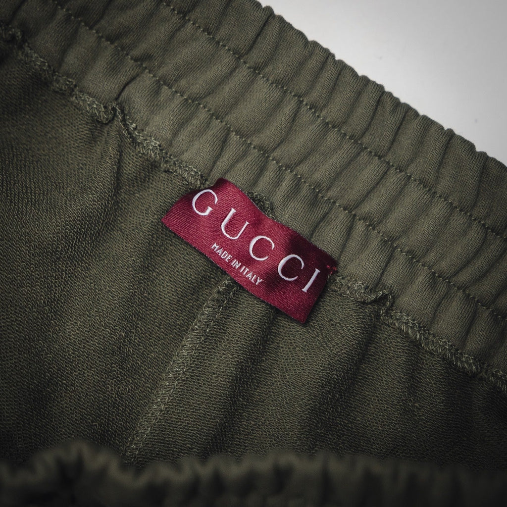 Guc 25ss embroidered short