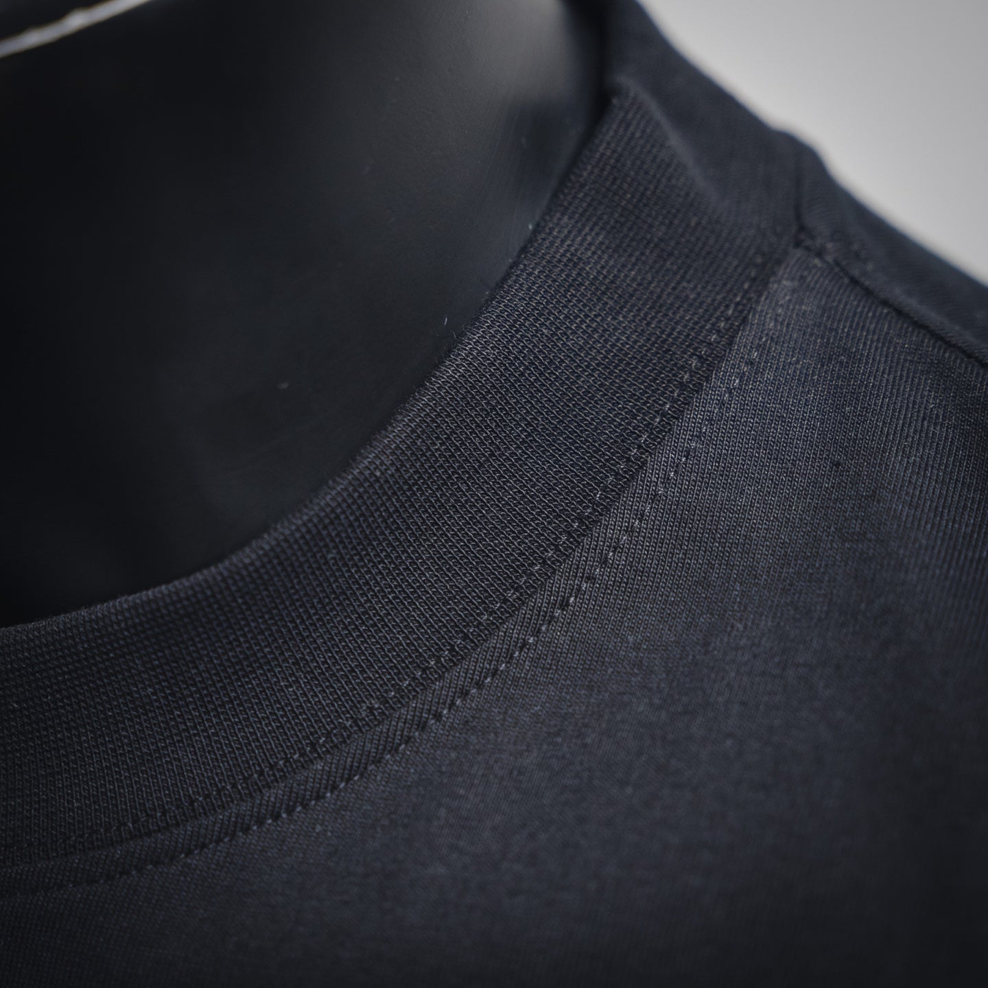 Louis 25ss embroidered t-shirt