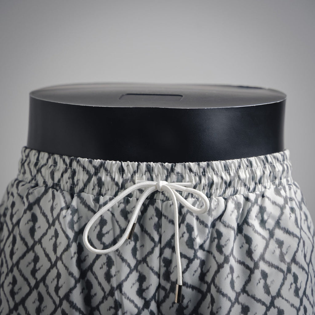 Fend 25ss print short