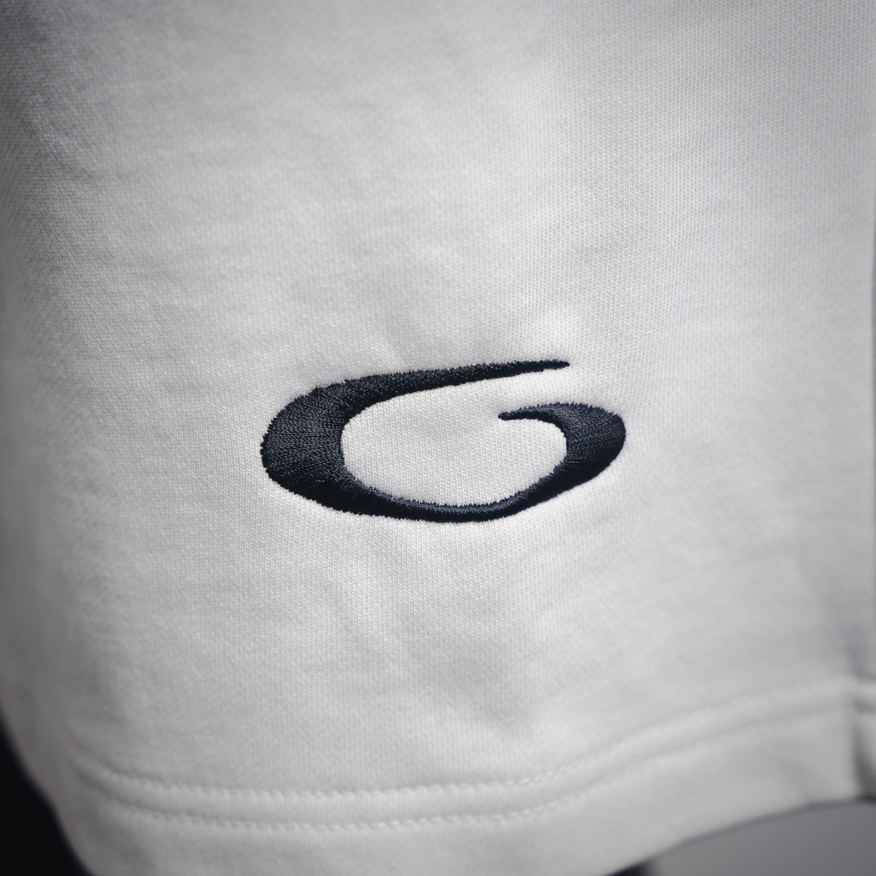 Balen 25ss embroidered short