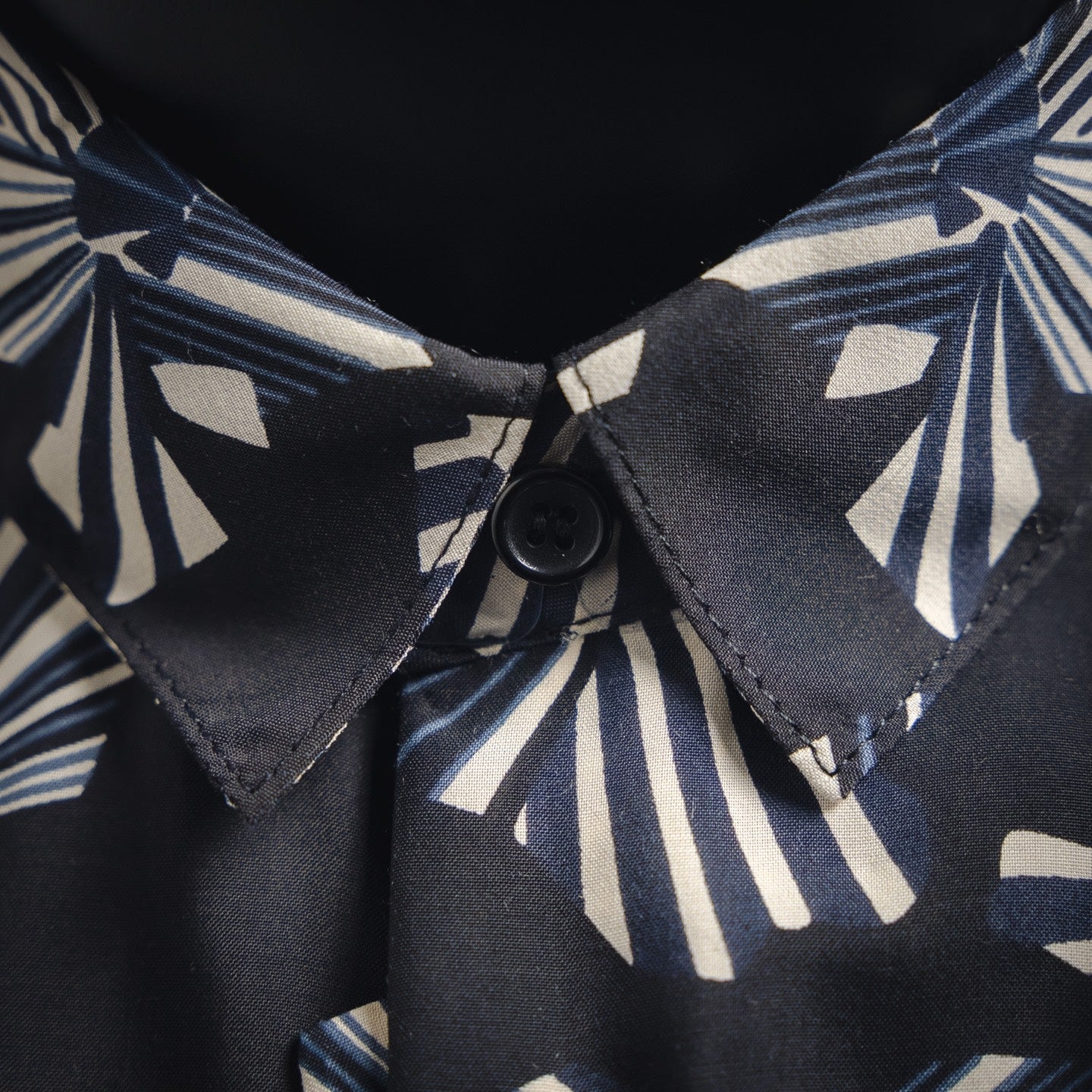 Saint lau 25ss print shirt