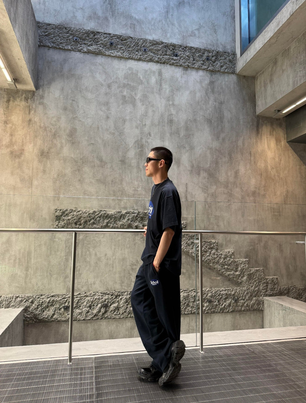 Balen 25ss embroidered pants