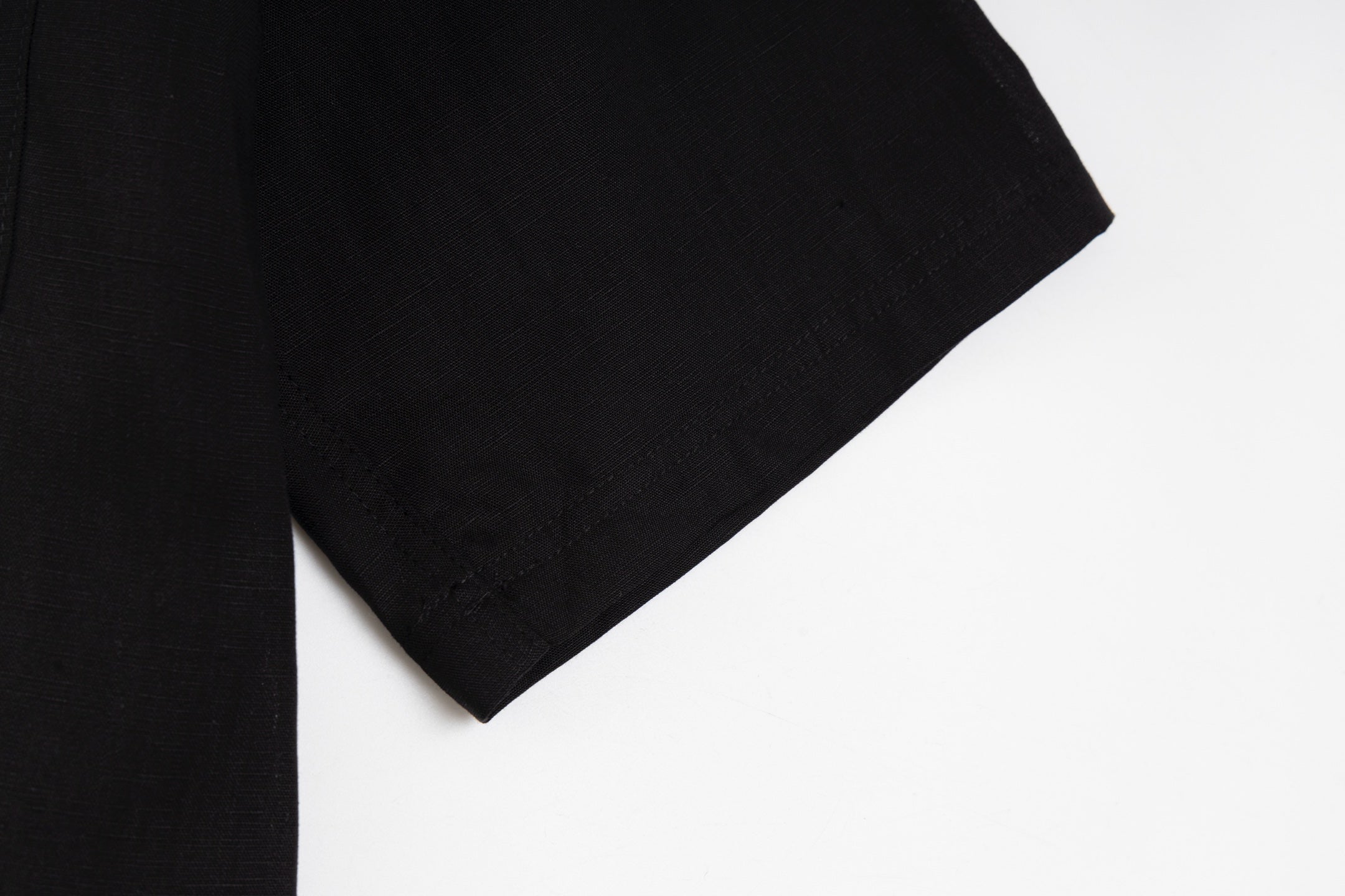 Loe 25ss anagram linen shirt