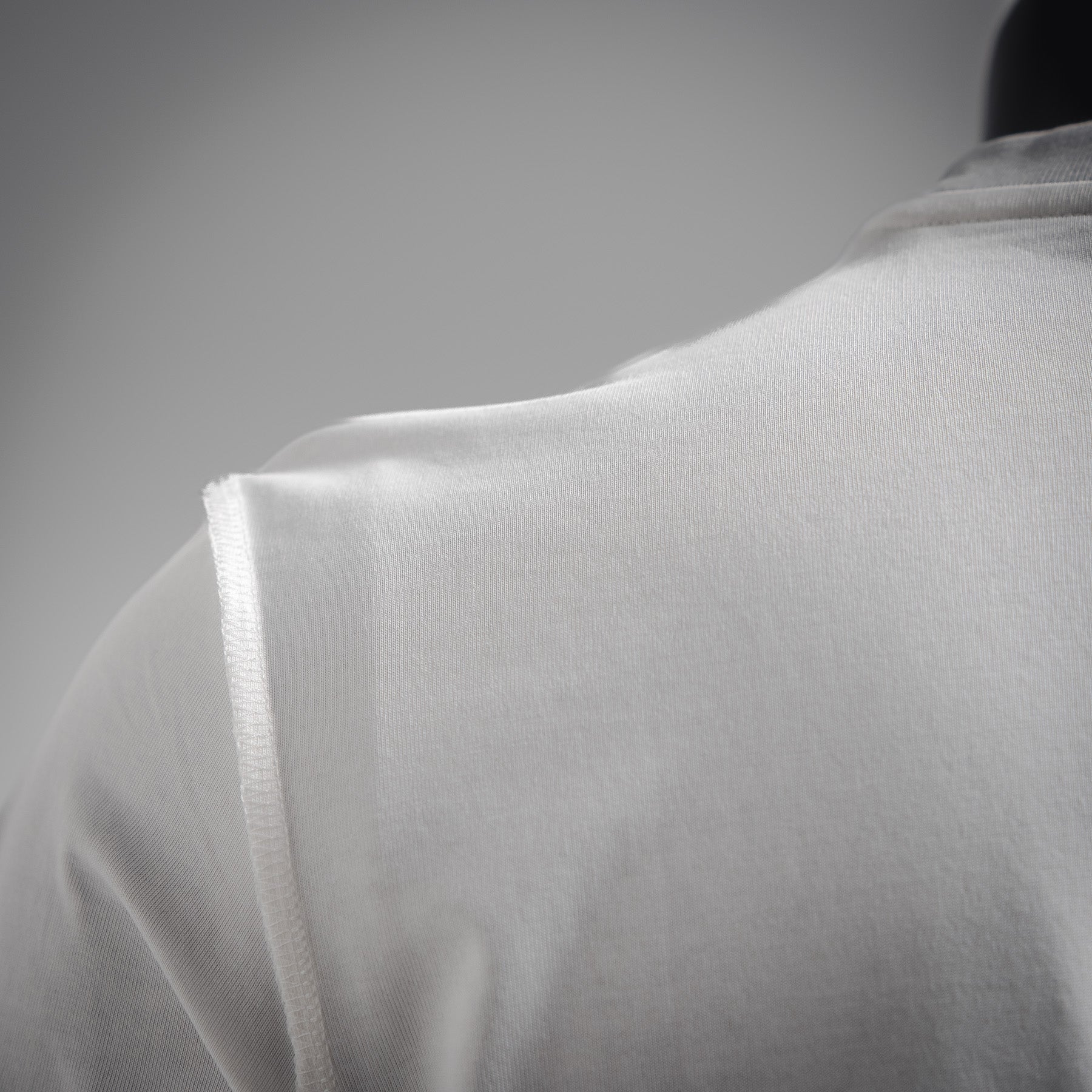 Louis 25ss embroidered t-shirt