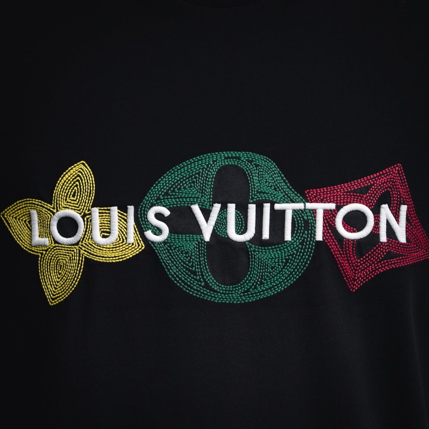 Louis 25ss embroidered t-shirt