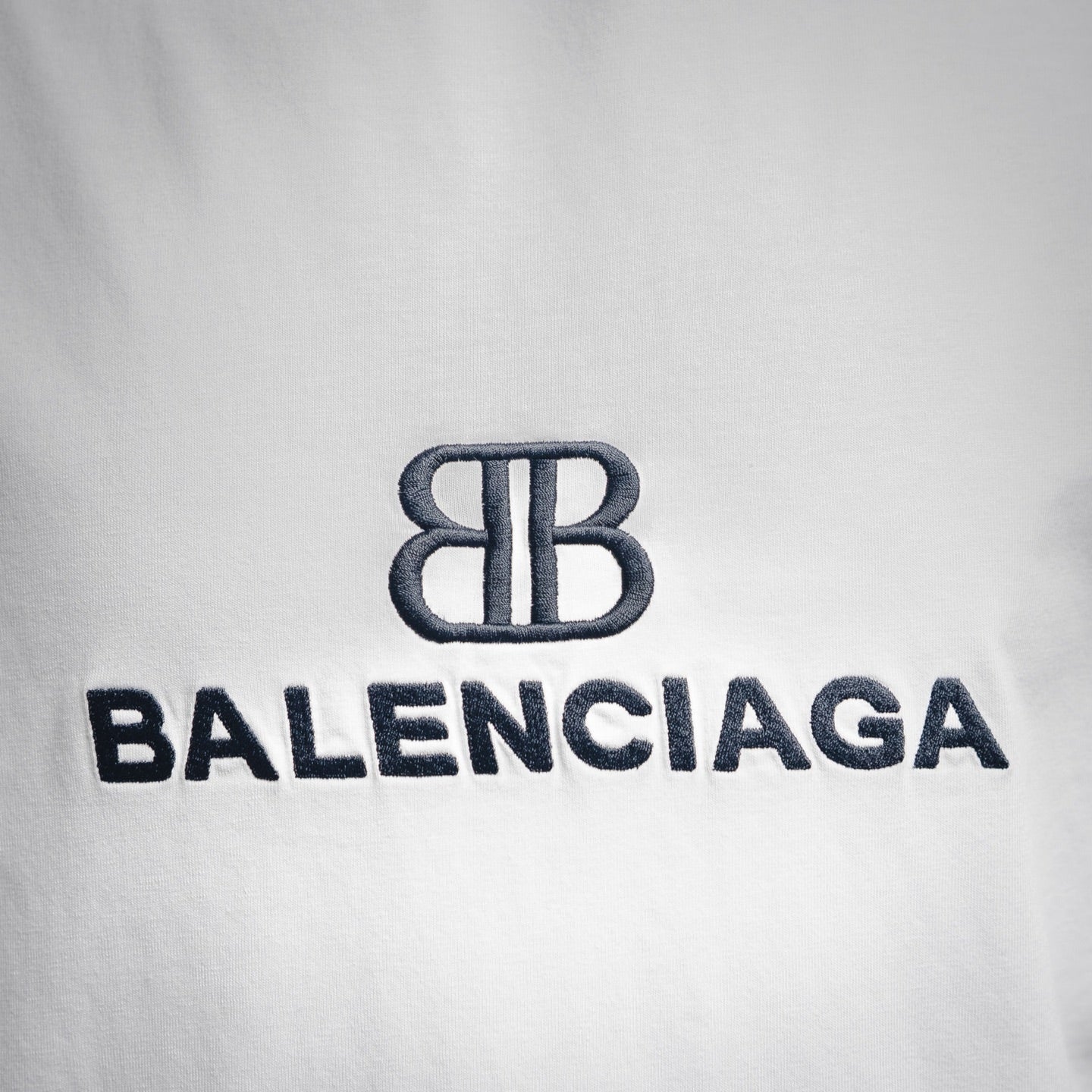 Balen 25ss embroidered t-shirt