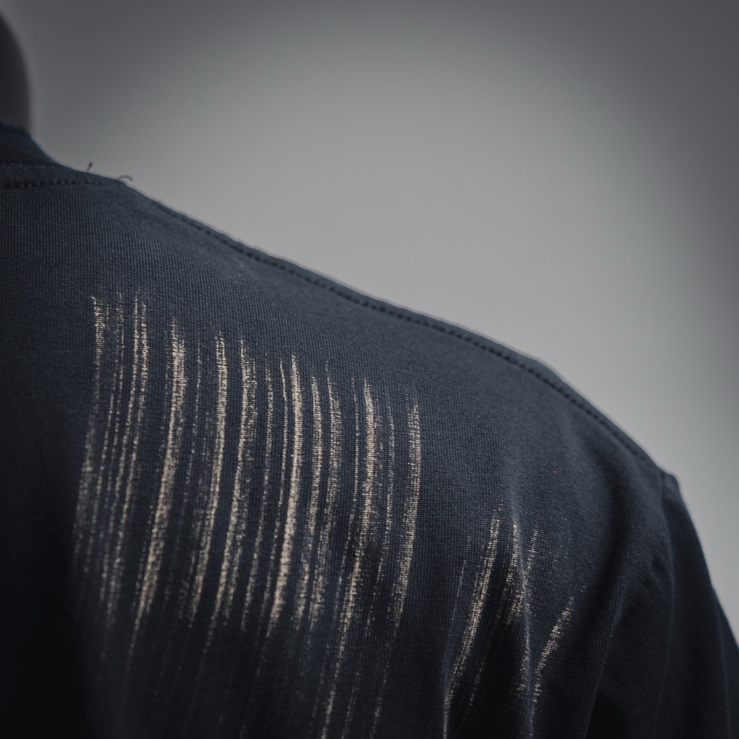 Louis 25ss embossed t-shirt