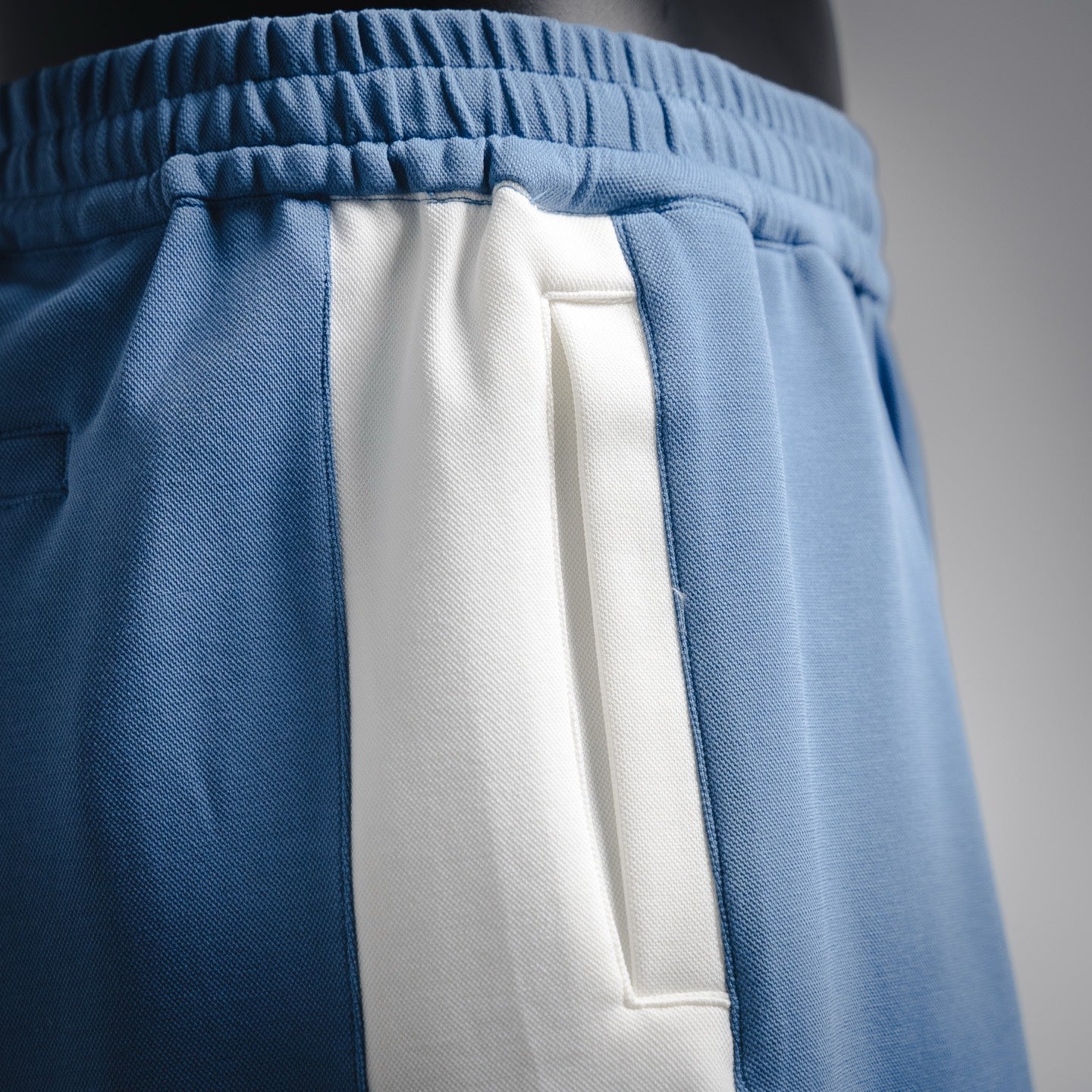 CD 25SS embroidered short