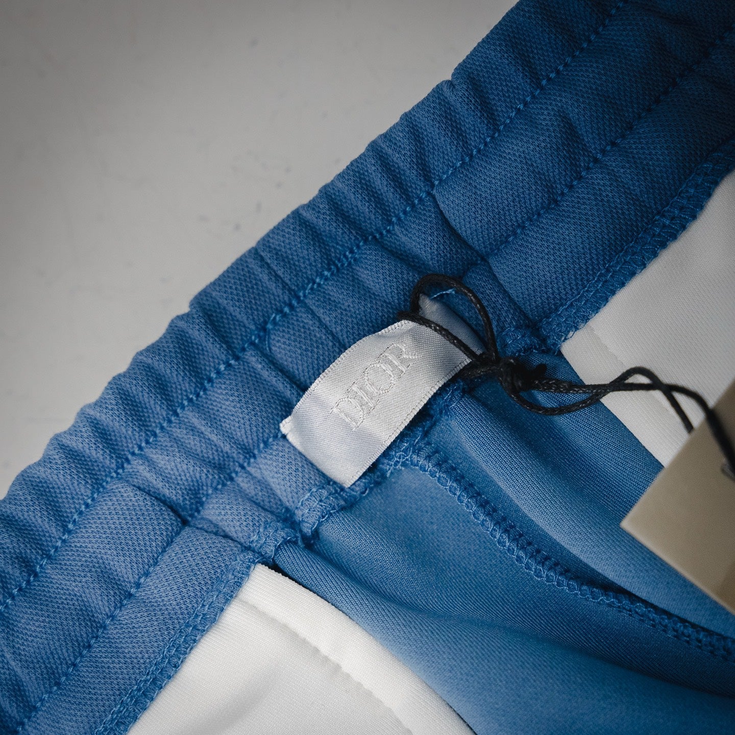 CD 25SS embroidered short